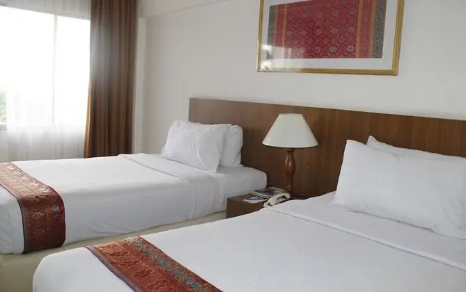 Deluxe Tek Büyük veya İki Ayrı Yataklı Oda