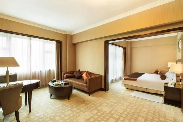 Superior Süit
