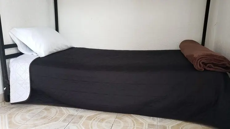 Basic Oda, 1 Tek Kişilik Yatak