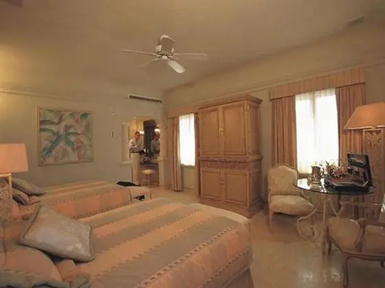 Üçlü Grand Deluxe