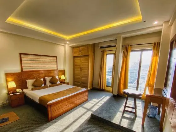 Deluxe Tek Büyük veya İki Ayrı Yataklı Oda