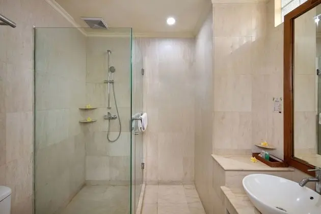 Superior Tek Büyük veya İki Ayrı Yataklı Oda, Balkon (Upper)