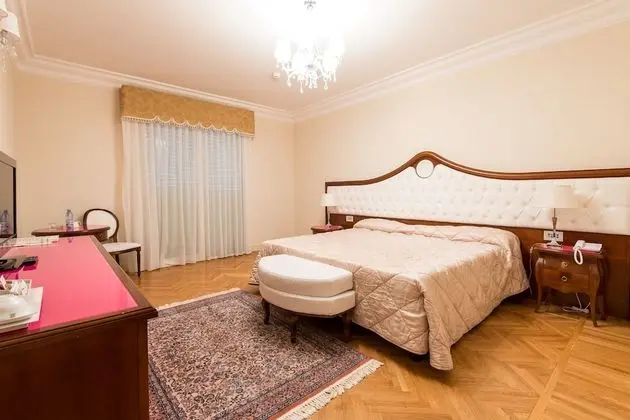 Deluxe Tek Kişilik Oda