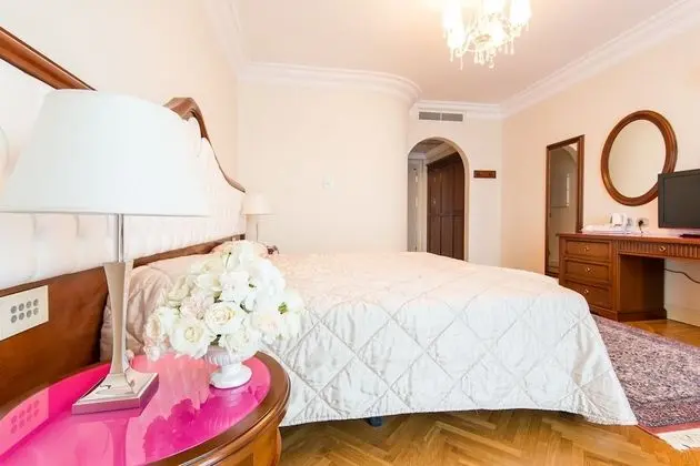 Deluxe Tek Kişilik Oda