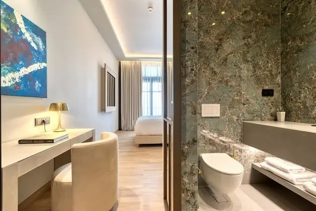 Deluxe City View, 24 sqm