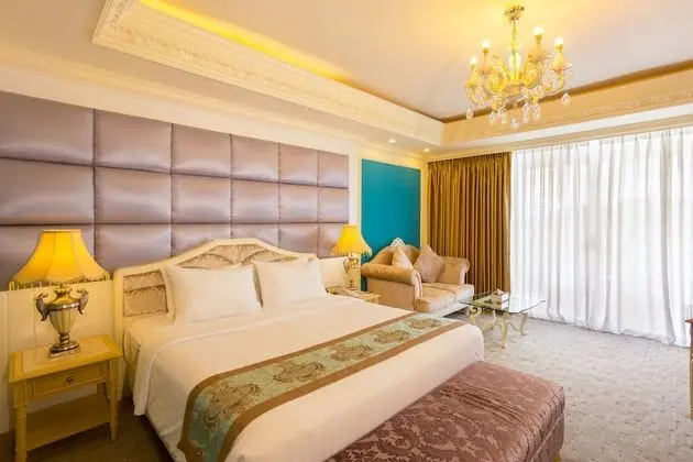 Deluxe Room with Balcony