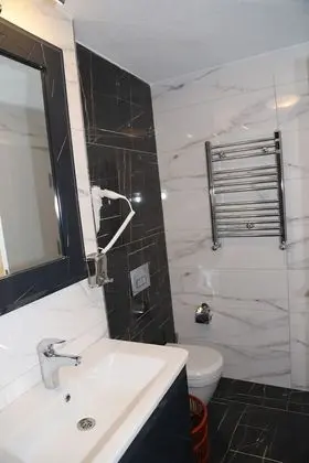Deluxe Dört Kişilik Oda