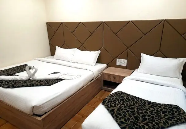 Deluxe Üç Kişilik Oda
