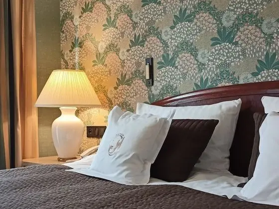 Classic Tek Büyük Yataklı Oda