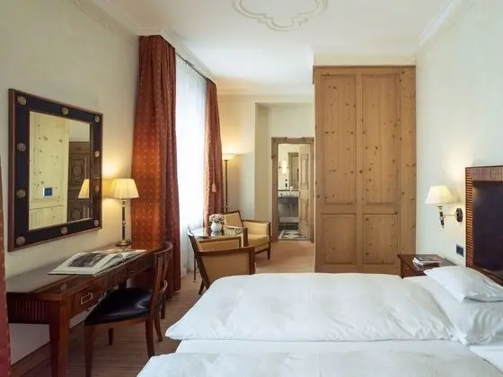 Standard Tek Büyük Yataklı Oda (Premium)