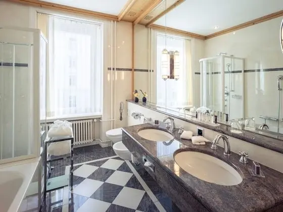 Standard Tek Büyük Yataklı Oda (Premium)