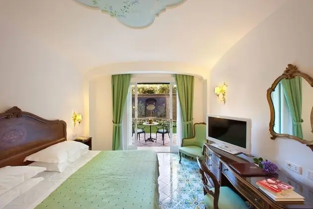 Classic Tek Büyük veya İki Ayrı Yataklı Oda, Balkon, Şehir Manzaralı