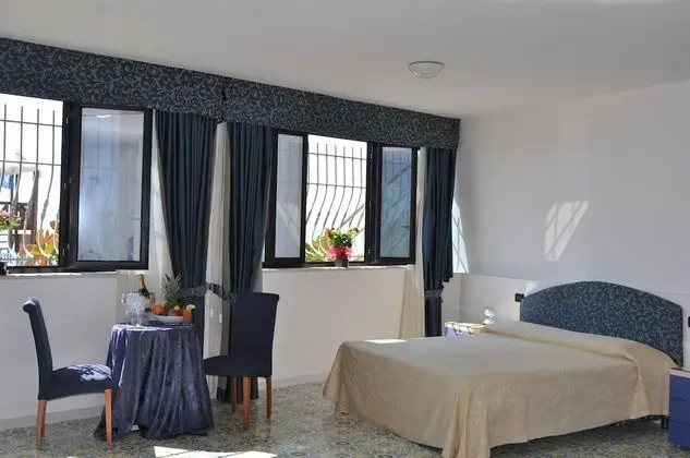 Standard Tek Büyük Yataklı Oda, Deniz Manzaralı