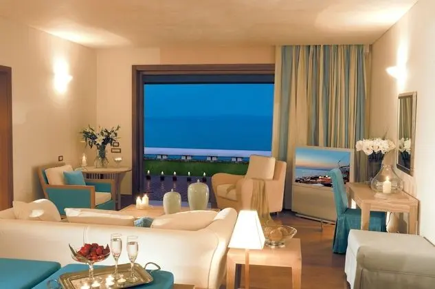 Suite (Mediterranean)