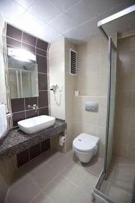 Standard Üç Kişilik Oda