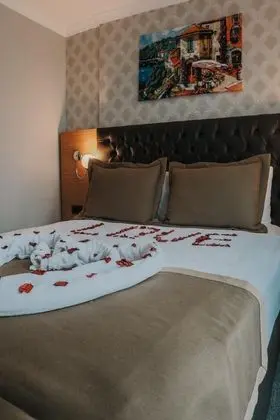 Çift Kişilik, Şehir Manzaralı, Fransız Balkonlu