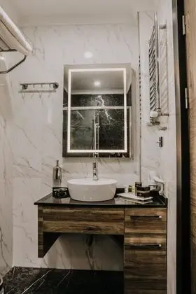 Çift Kişilik, Şehir Manzaralı, Fransız Balkonlu