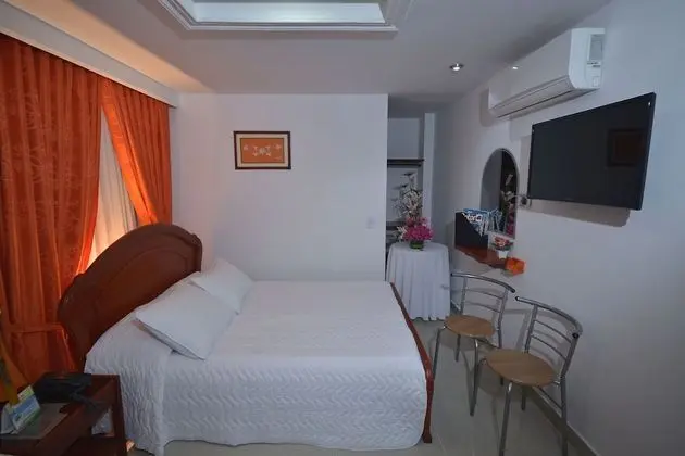 Standard Tek Büyük Yataklı Oda