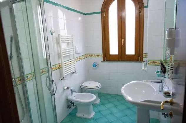 Dört Kişilik Oda