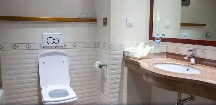 Standard Tek Büyük Yataklı Oda