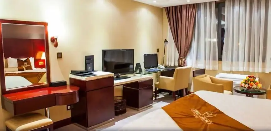 Superior Tek Büyük Yataklı Oda