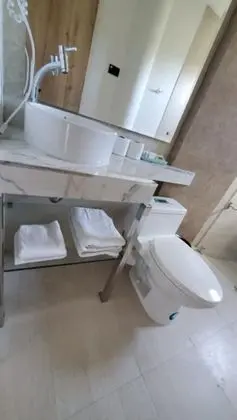 Comfort Tek Büyük veya İki Ayrı Yataklı Oda