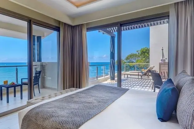 Luxury Penthouse One Bedroom Suite Ocean View Terrace Jacuzzi