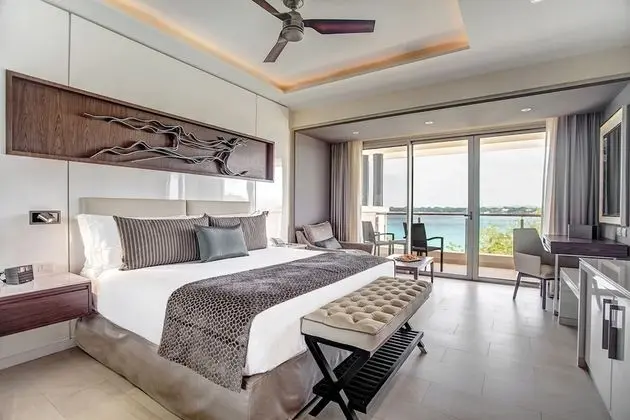 Sunset Ocean View Suite