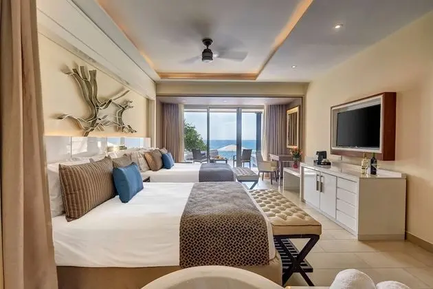 Sunset Ocean View Suite