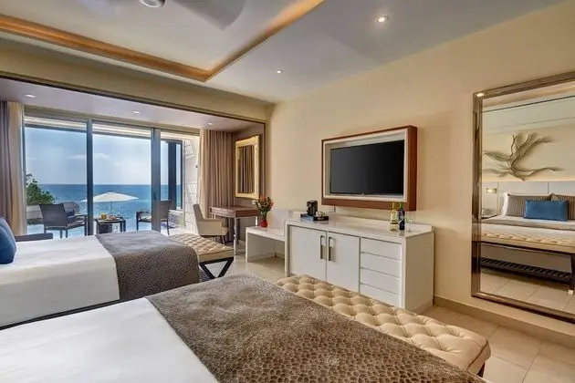 Sunset Ocean View Suite
