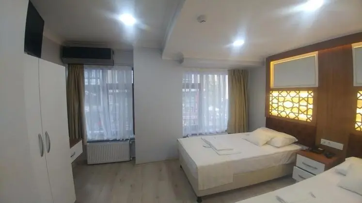 Standart Oda, Şehir Manzaralı