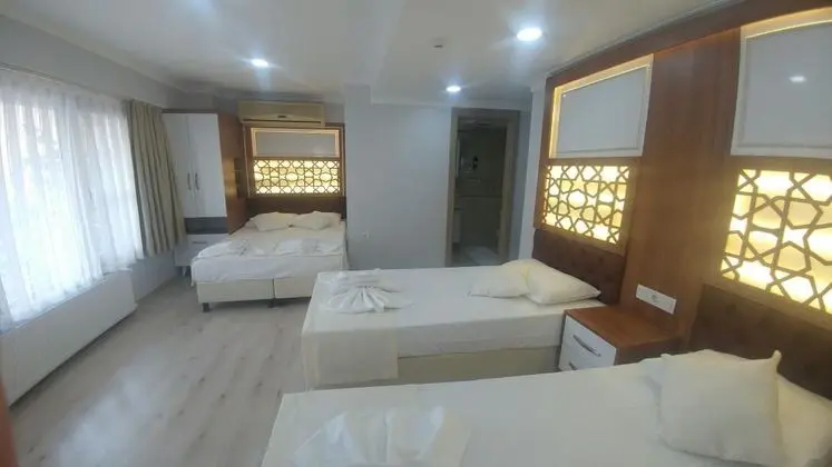 Triple, Kısmi Deniz Manzaralı