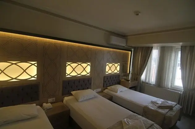 Triple, Kısmi Deniz Manzaralı