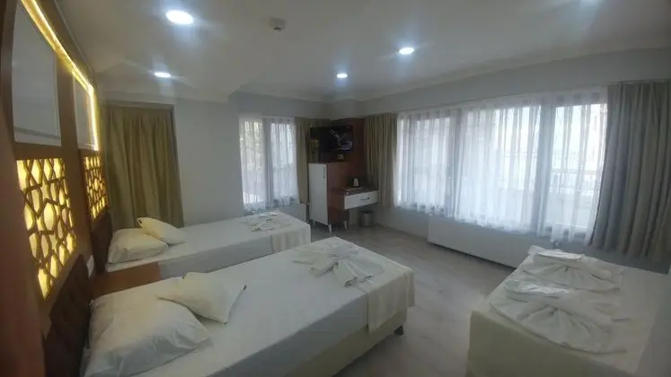 Triple, Kısmi Deniz Manzaralı