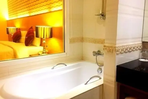 Deluxe Tek Büyük veya İki Ayrı Yataklı Oda