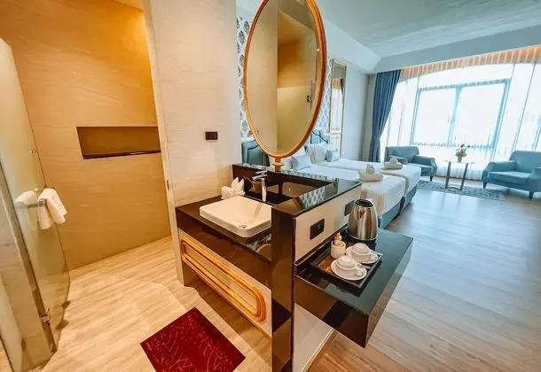 Deluxe Tek Büyük veya İki Ayrı Yataklı Oda