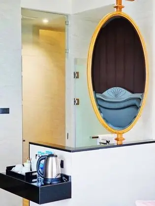 Luxury Tek Büyük Yataklı Oda