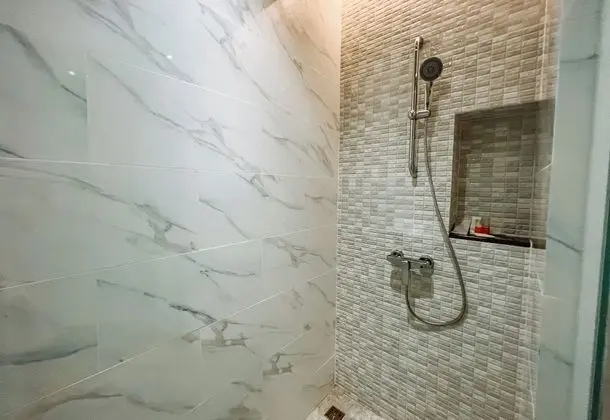 Luxury Tek Büyük Yataklı Oda