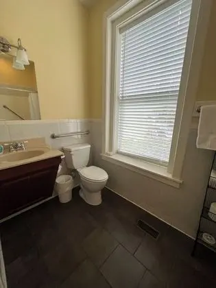 Standard Oda, 1 Yatak Odası, Engellilere Uygun, Sigara İçilmez (The Lyon Room)