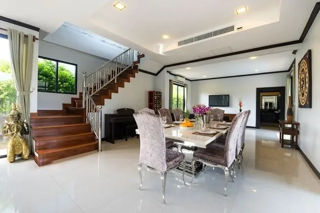 4-Bedroom Luxury Pool Villa