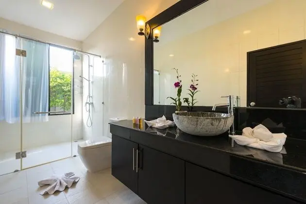 4-Bedroom Luxury Pool Villa