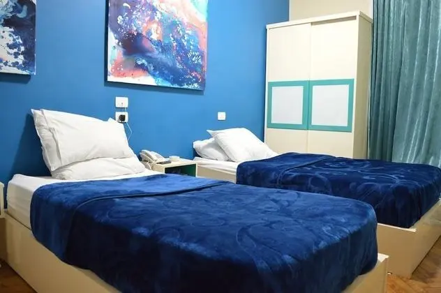 Classic Üç Kişilik Oda