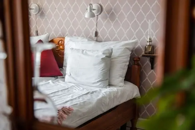 Comfort Tek Büyük Yataklı Oda