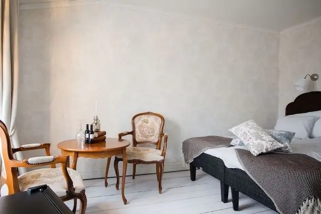 Comfort Tek Büyük Yataklı Oda