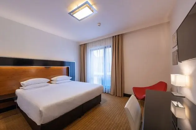 Superior Tek Büyük veya İki Ayrı Yataklı Oda