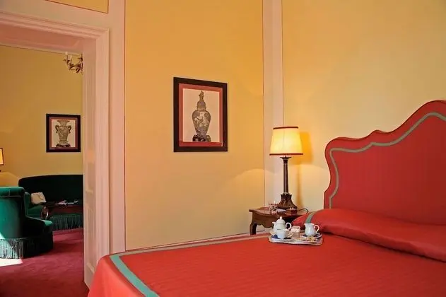 Süit, Kısmi Göl Manzaralı