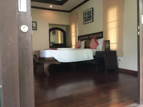Villa, Bahçe Manzaralı