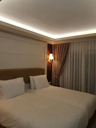 Deluxe Tek Büyük veya İki Ayrı Yataklı Oda, Birden Çok Yatak, Sigara İçilmez