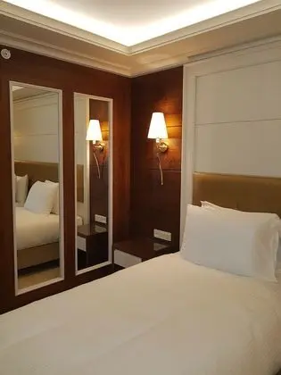 Deluxe Tek Kişilik Oda, 1 Çift Kişilik Yatak, Sigara İçilmez, Şehir Manzaralı