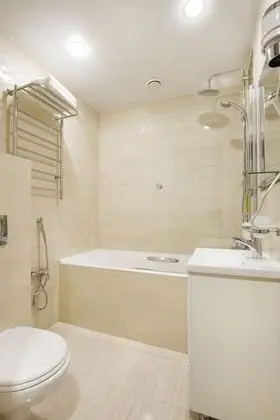 Luxury Tek Büyük veya İki Ayrı Yataklı Oda, Küvet